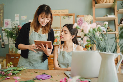 Tracking Employee Hours: How to Do it Right